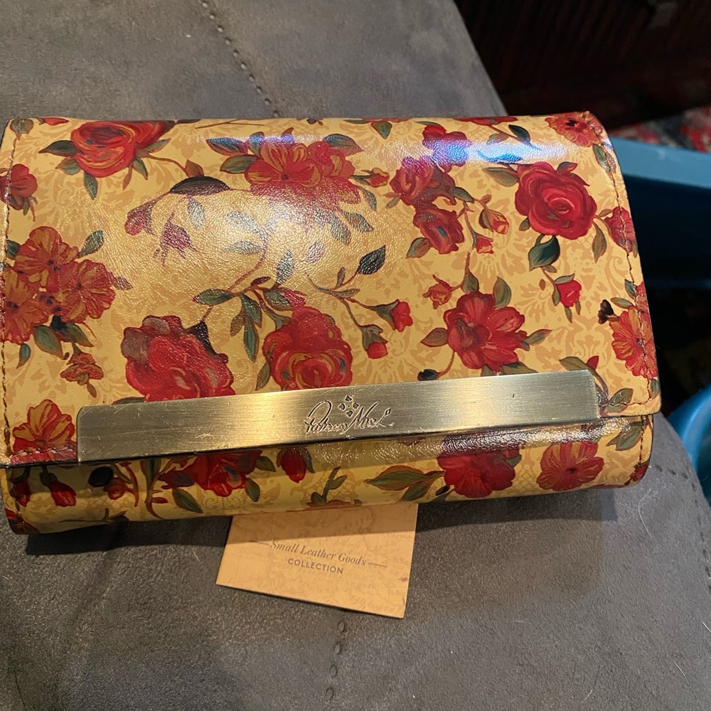 Patricia Nash Wallet NWT